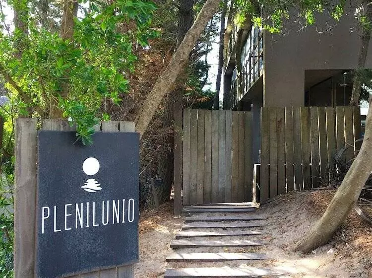 هتل Plenilunio Mar De Las Pampas