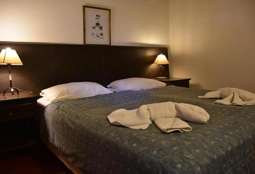 Hotel Y Cabañas Del Nevado