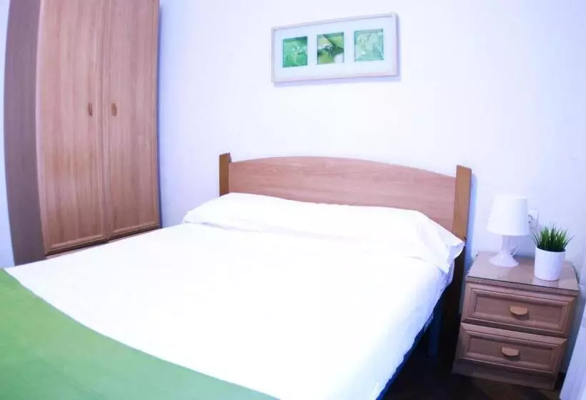 ホテル Zubia Urban Rooms
