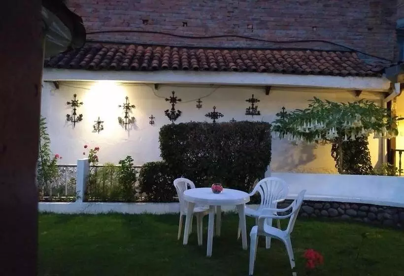 Hostel Casa Macondo Bed & Breakfast