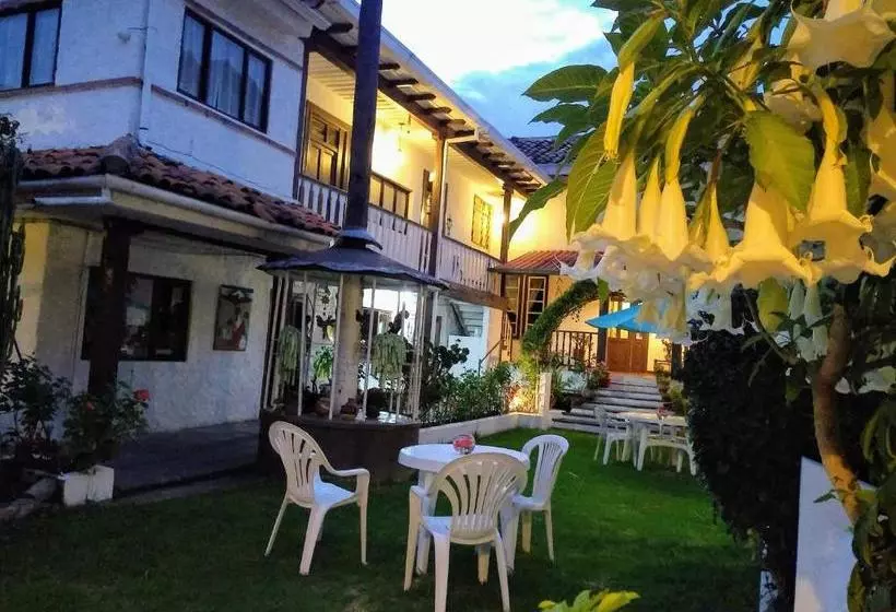Hostel Casa Macondo Bed & Breakfast