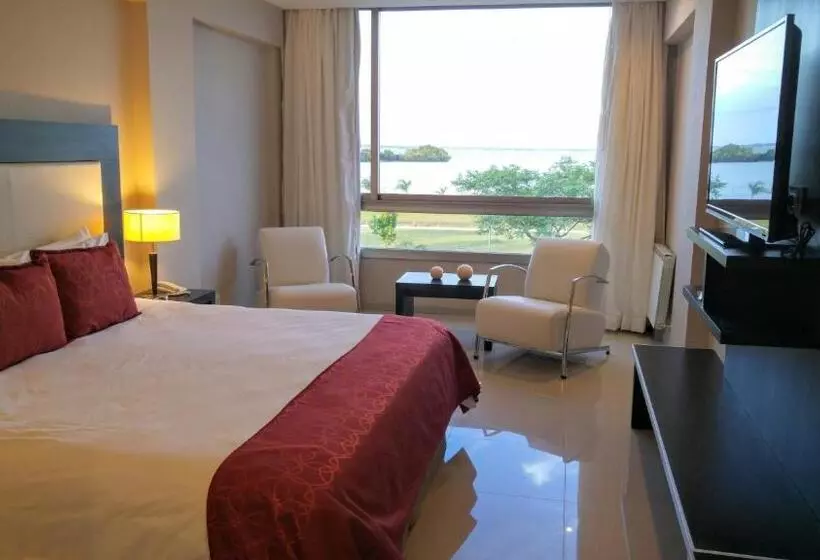 Arena Resort