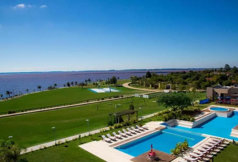 Arena Resort