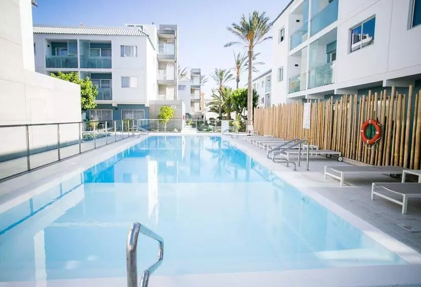 Bristol Sunset Beach Holiday Apartments