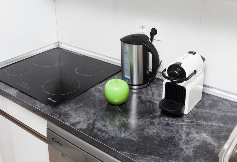 Bristol Sunset Beach   Holiday Apartments