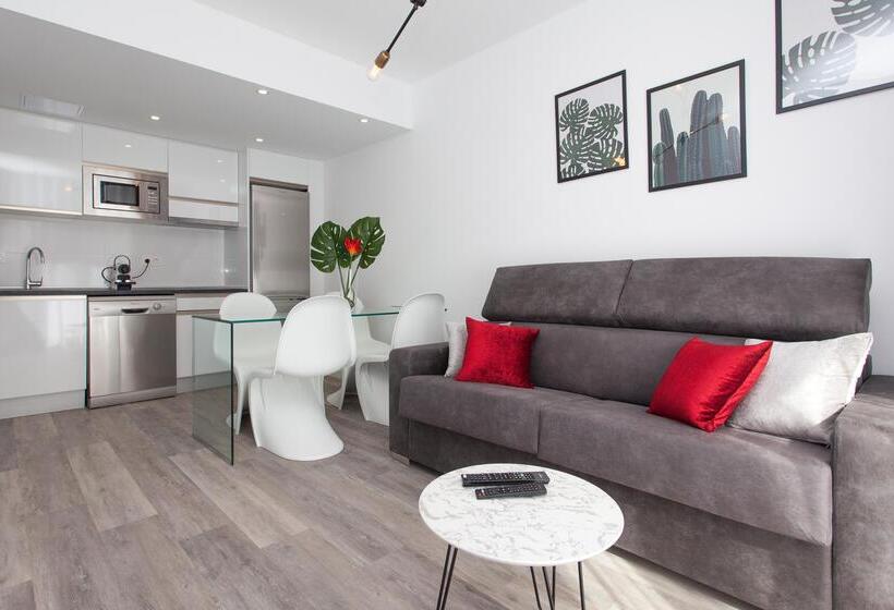 Bristol Sunset Beach   Holiday Apartments