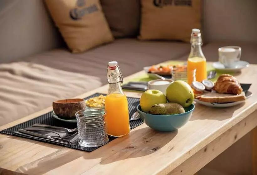 Bristol Sunset Beach Holiday Apartments