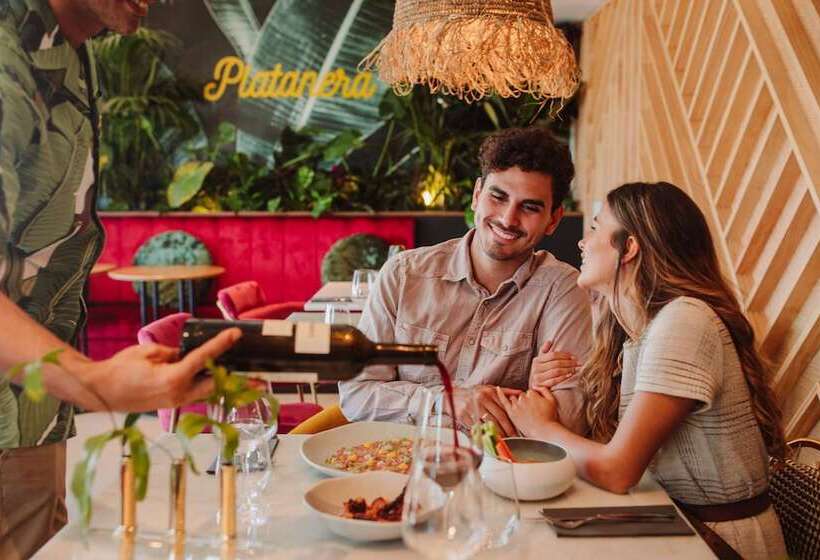 Bristol Sunset Beach   Holiday Apartments