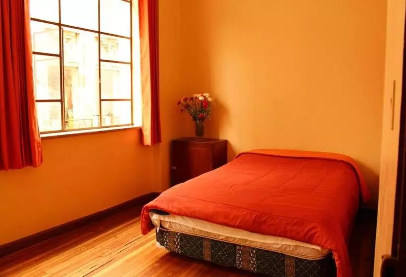 Check Inn Bed And Breakfast