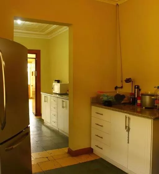 Check Inn Bed And Breakfast