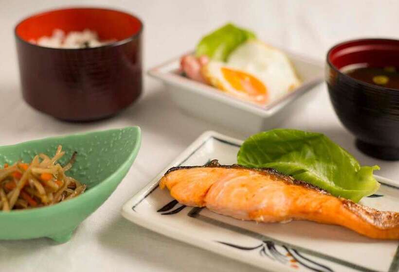 City Hotel Air Port In Prince