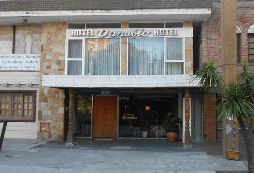 호텔 Danubio