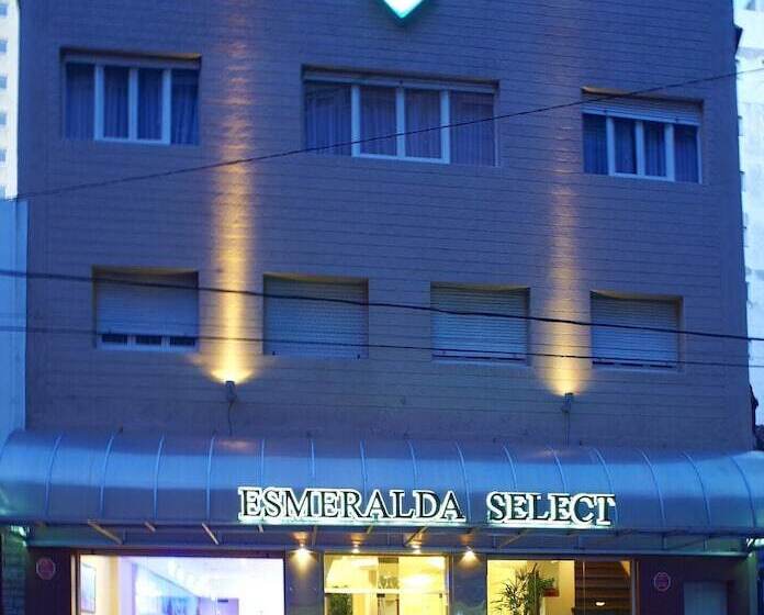 בית מלון כפרי Esmeralda Select