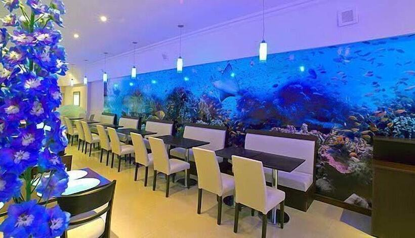 בית מלון כפרי Esmeralda Select