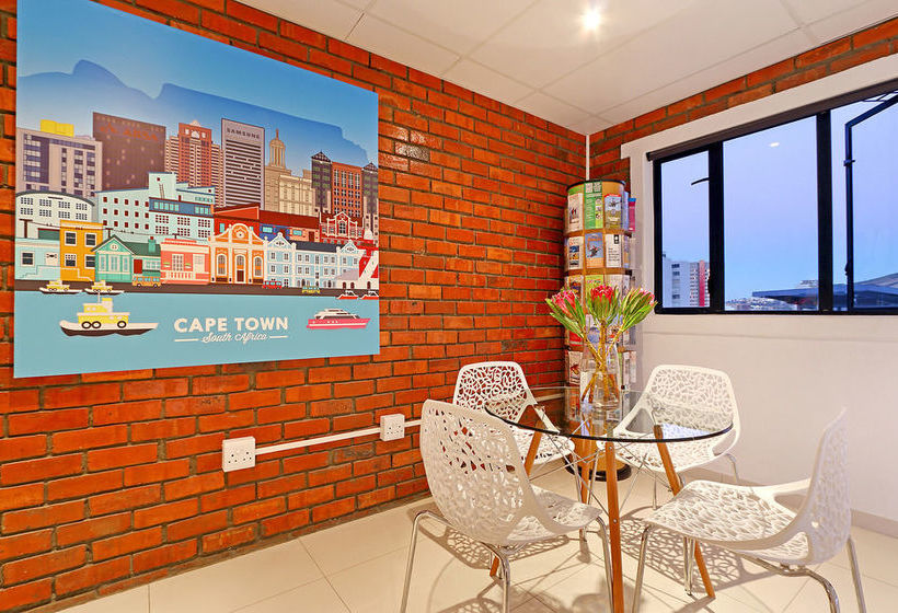 בית מלון כפרי Happy Rhino