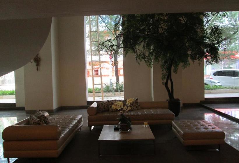 בית מלון כפרי Kenari Tower