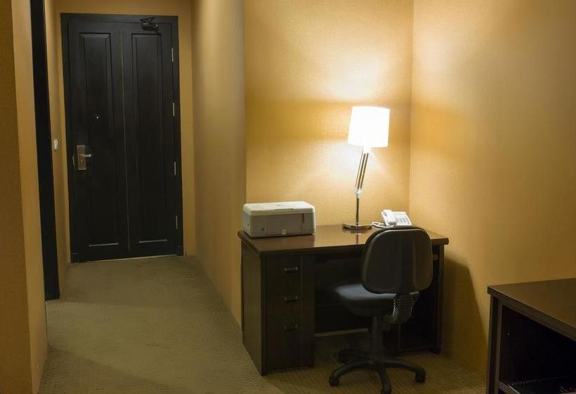 בית מלון כפרי Kenari Tower