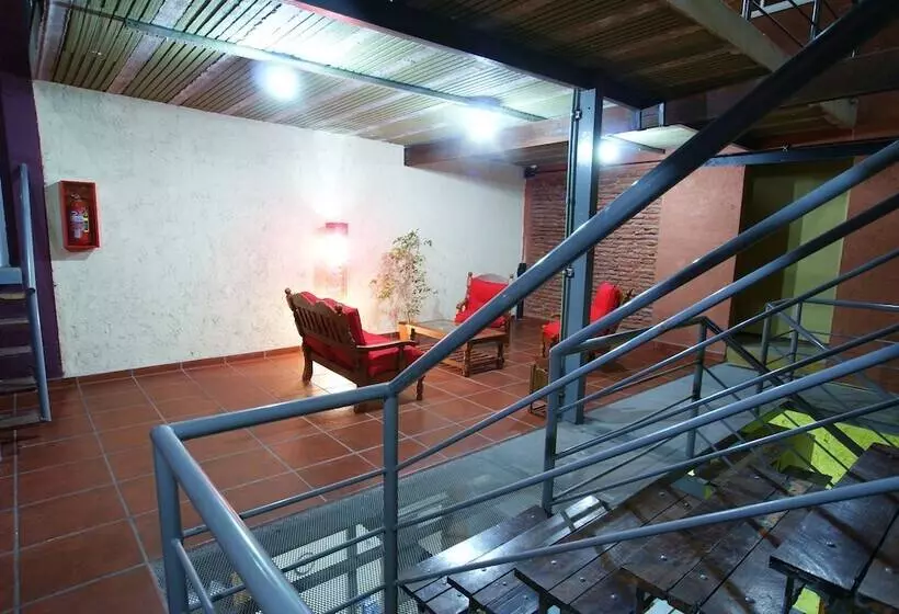 هتل Parada