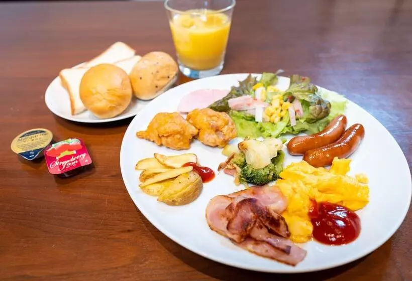 Hotelli Sotetsu Fresa Inn Ginza Nanachome