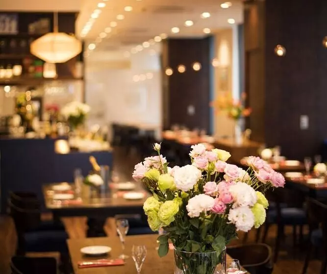 Hotelli Sotetsu Fresa Inn Ginza Nanachome