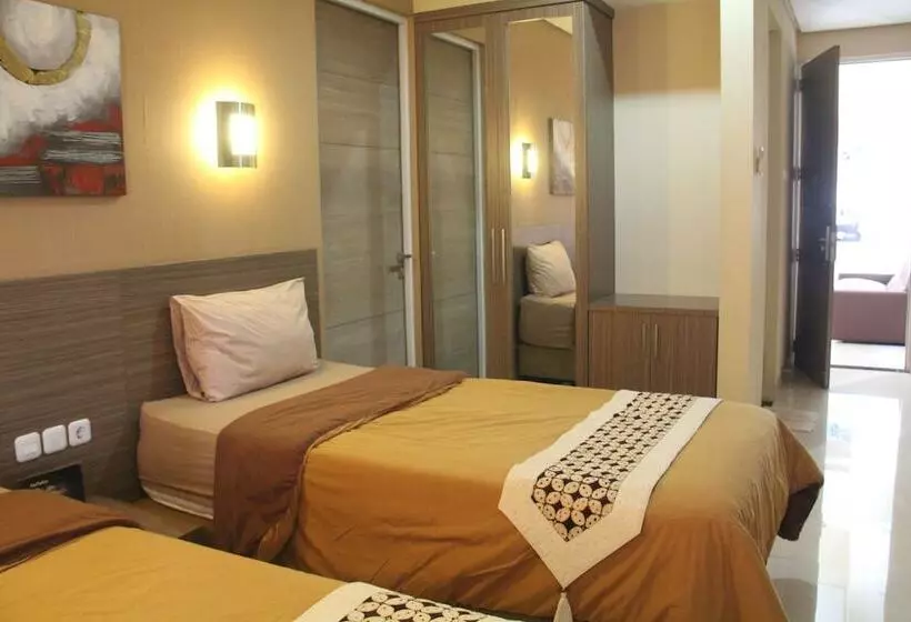 ホテル Tirta Mansion Lippo Karawaci Mitra Reddoorz