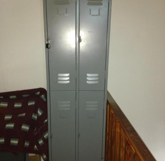 Kaiken   Hostel & Departamentos