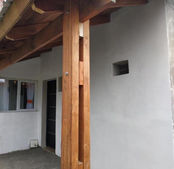 Kaiken   Hostel & Departamentos