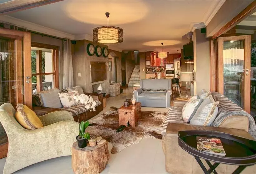 Livingstone Villa