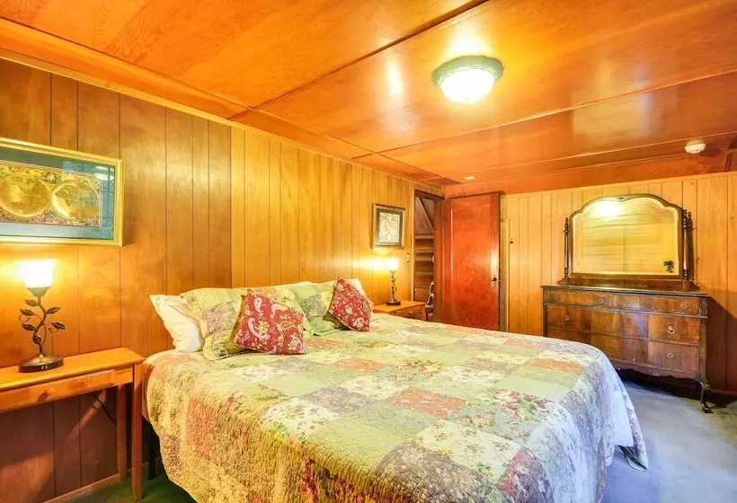 Forested  Minikahda Lodge  W/ Hot Tub Near Mt Hood