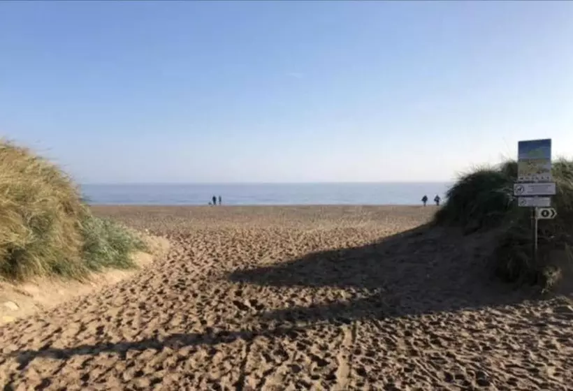 Hotelli Sandy Paws Anderby Creek   Dog Friendly