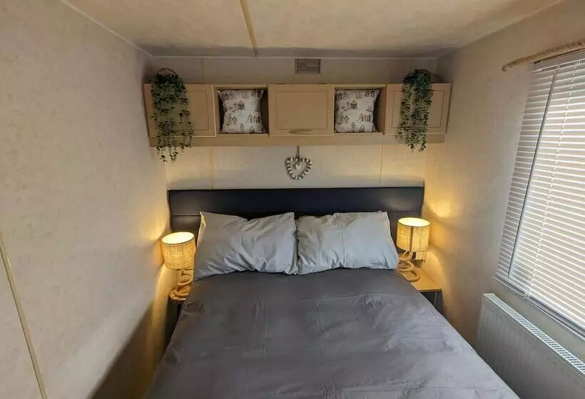 Hotelli Sandy Paws Anderby Creek   Dog Friendly