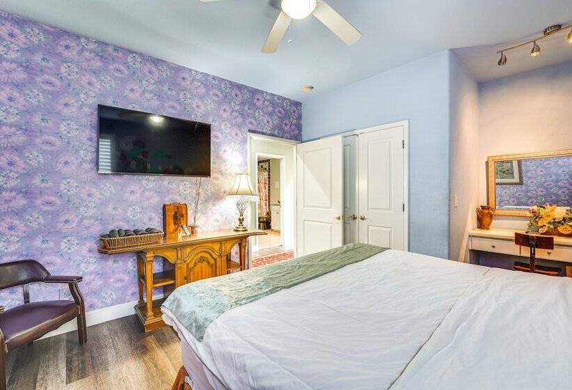 North Las Vegas Home W/ Pool ~ 9 Mi To The Strip!