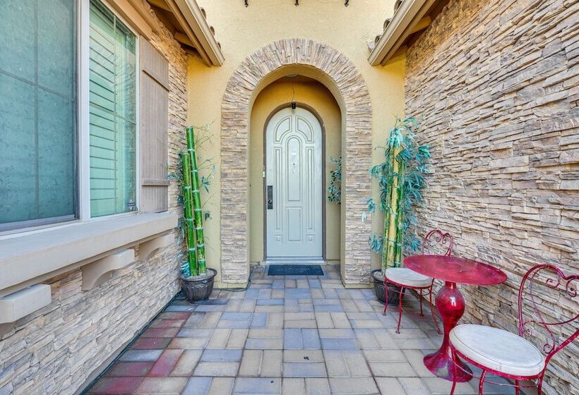 North Las Vegas Home W/ Pool ~ 9 Mi To The Strip!