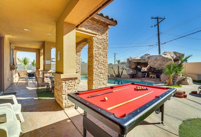 North Las Vegas Home W/ Pool ~ 9 Mi To The Strip!