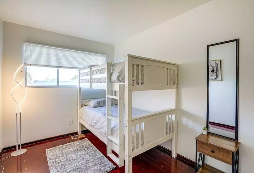 Pinole Oasis W/ Gazebo & Gas Grill: Close To Napa