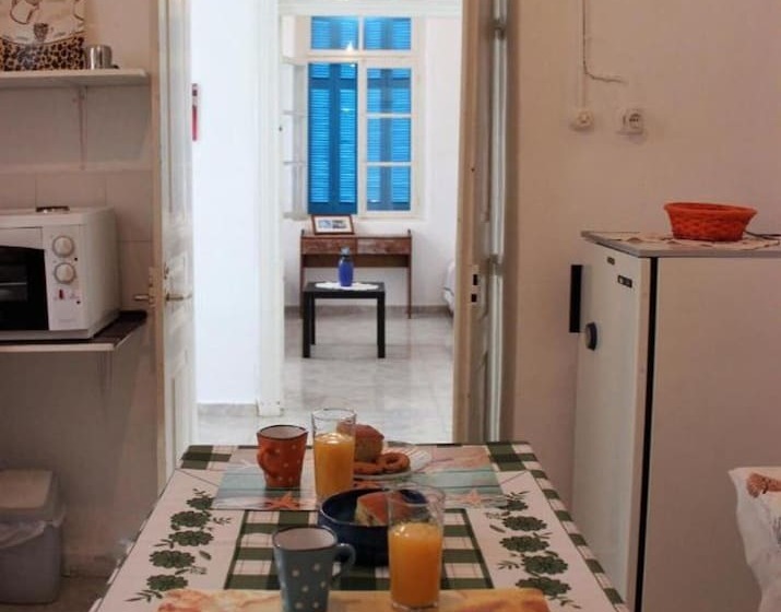 Резиденция Marika S Traditional House