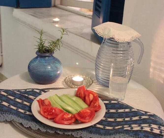 Резиденция Marika S Traditional House