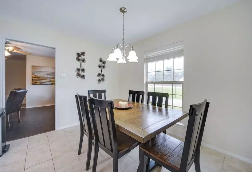Southwest Austin Home W/ Pool, 13 Mi To Downtown!