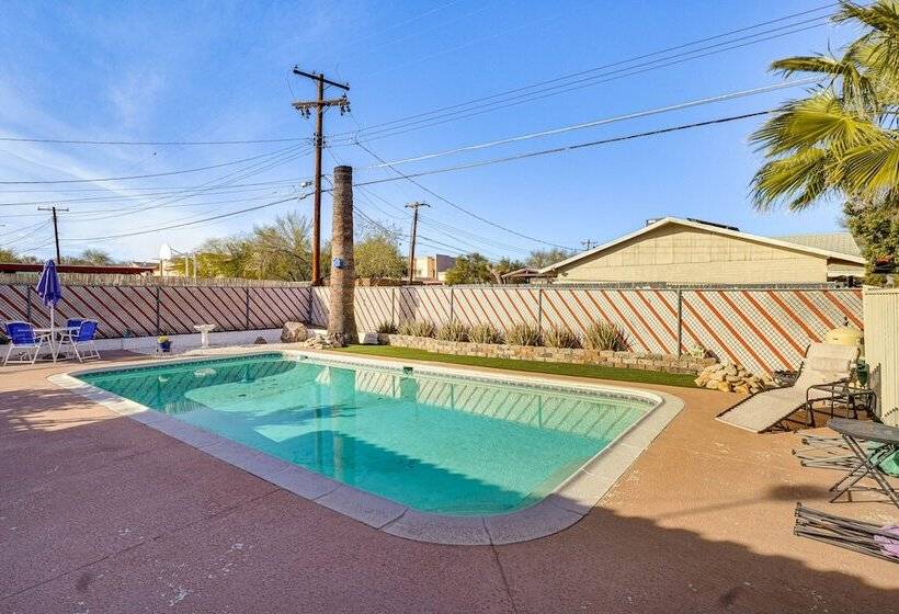 Tucson Home W/ Private Pool   Pets Welcome!
