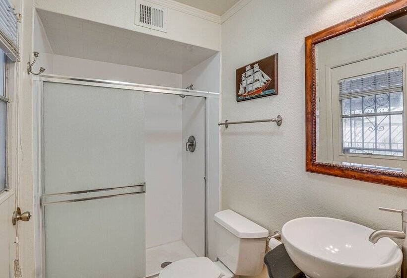 Tucson Home W/ Private Pool   Pets Welcome!