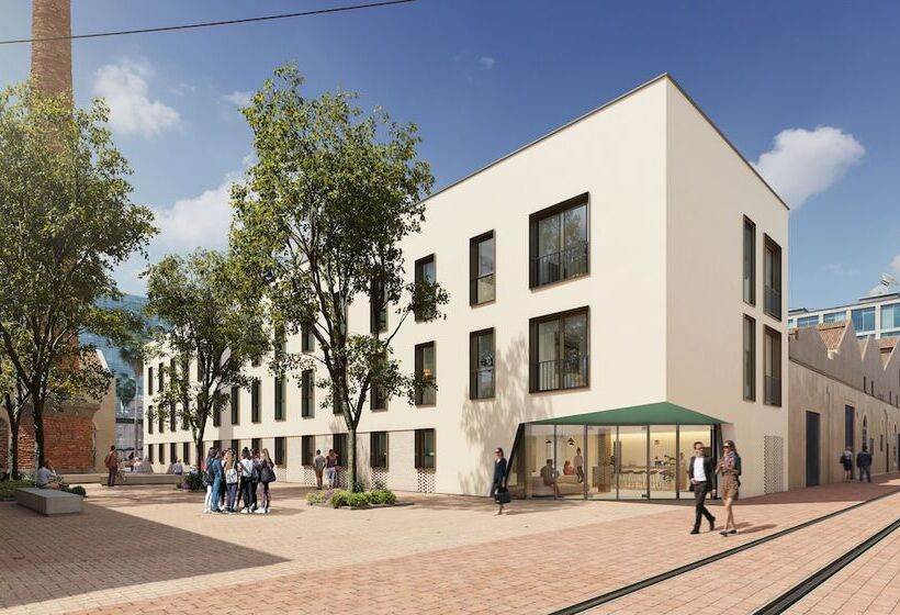 Blau Student Housing & Language Academy