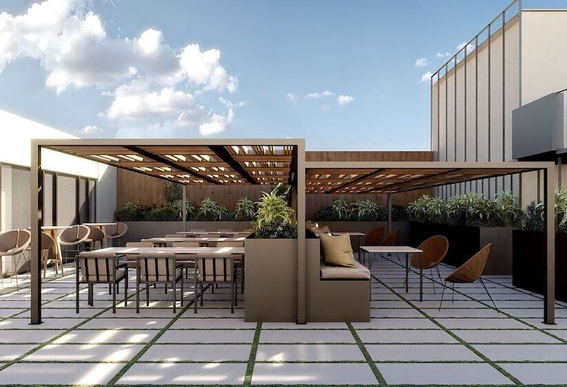 Blau Student Housing & Language Academy