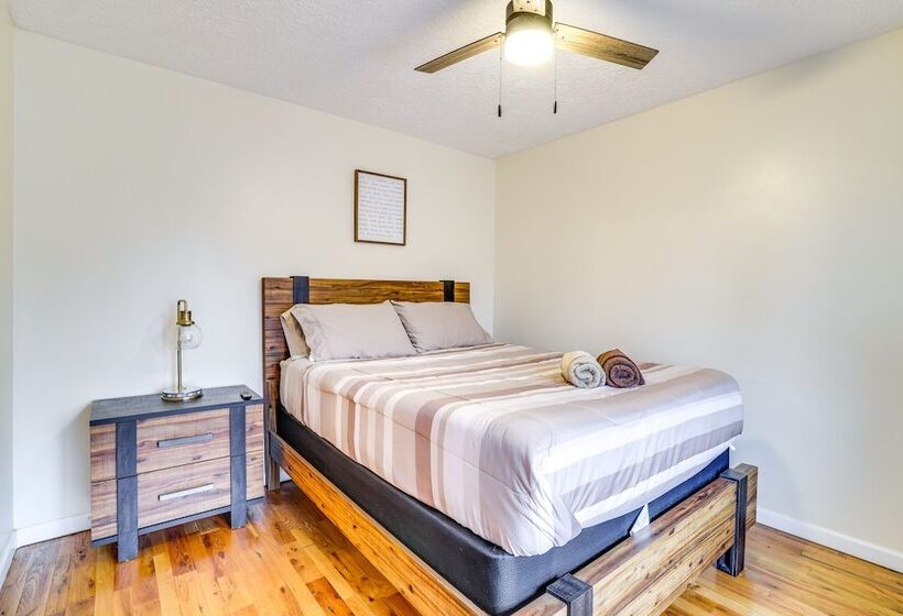 Coolbaugh Township Home W/ Game Room & Backyard!