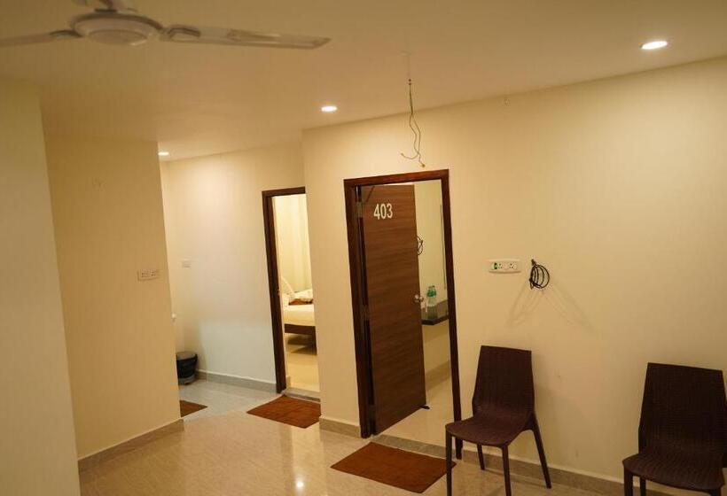 Отель Saara Inn