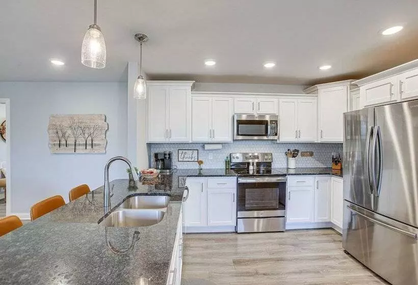 Lovely Scottsville Home, Minutes To Bowling Green