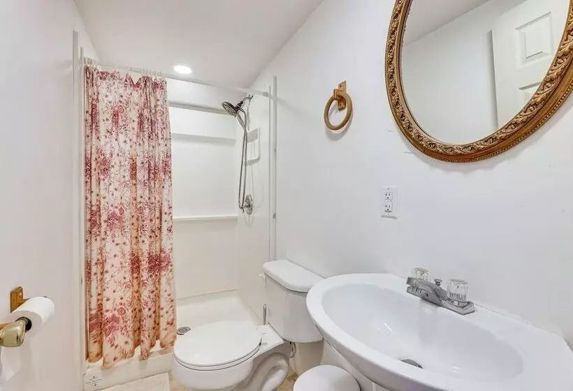 Mcdowell Highland County River Retreat W/ Deck!