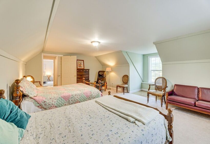 Mcdowell Highland County River Retreat W/ Deck!