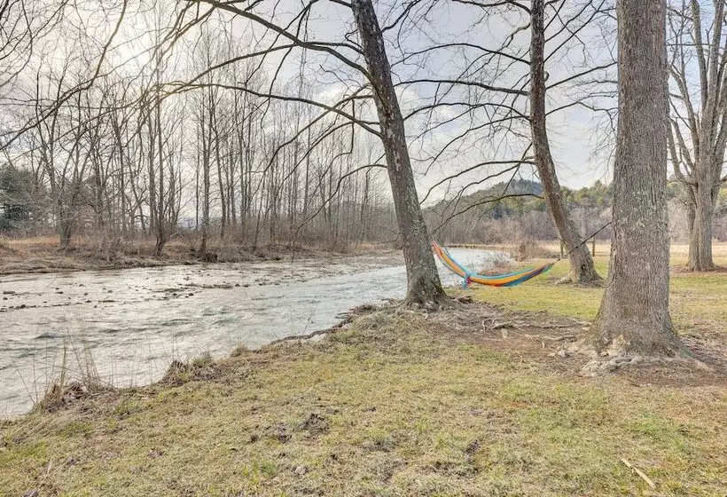 Mcdowell Highland County River Retreat W/ Deck!