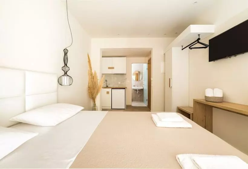 Mystery Suites & Apartments