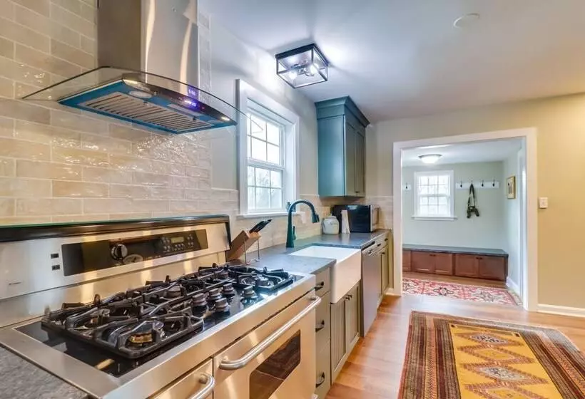 Orange Cottage W/ Hiking Access: 1 Mi To Lake Anna